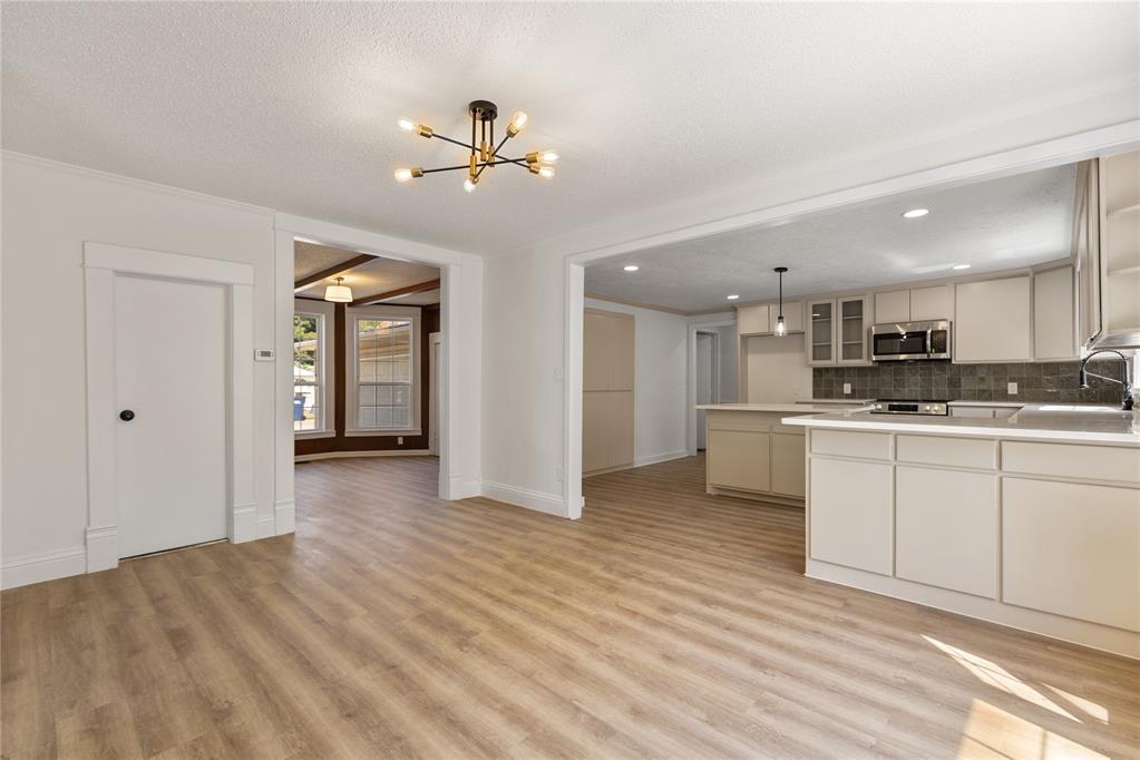 627 N Park Avenue Property Photo 12