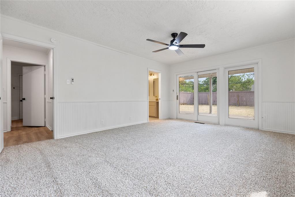627 N Park Avenue Property Photo 18