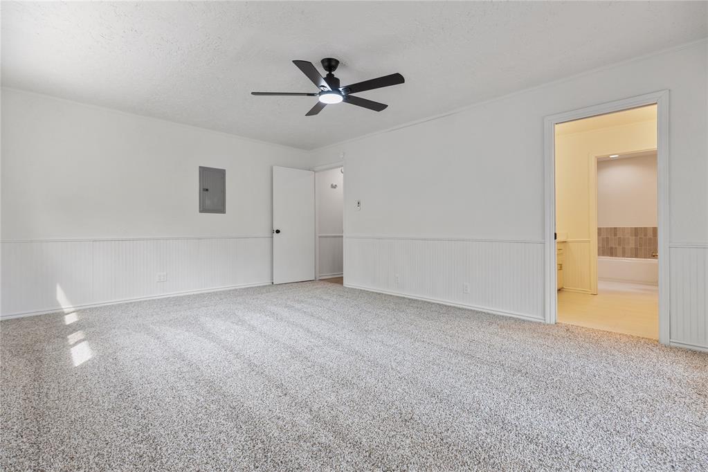627 N Park Avenue Property Photo 20