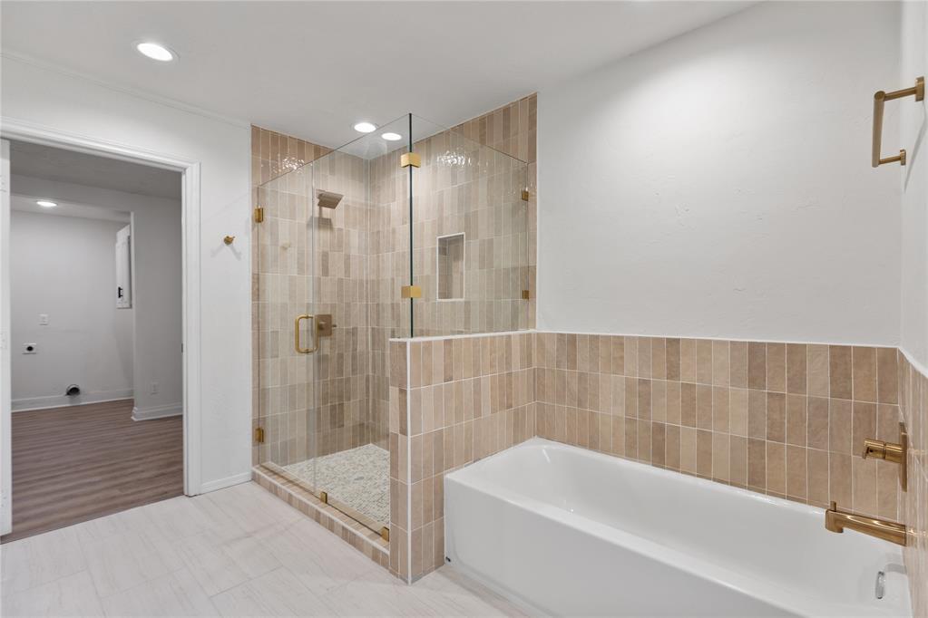 627 N Park Avenue Property Photo 25