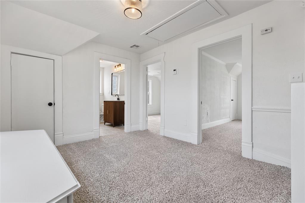 627 N Park Avenue Property Photo 29