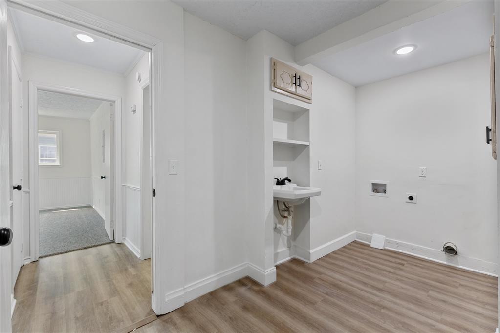 627 N Park Avenue Property Photo 38
