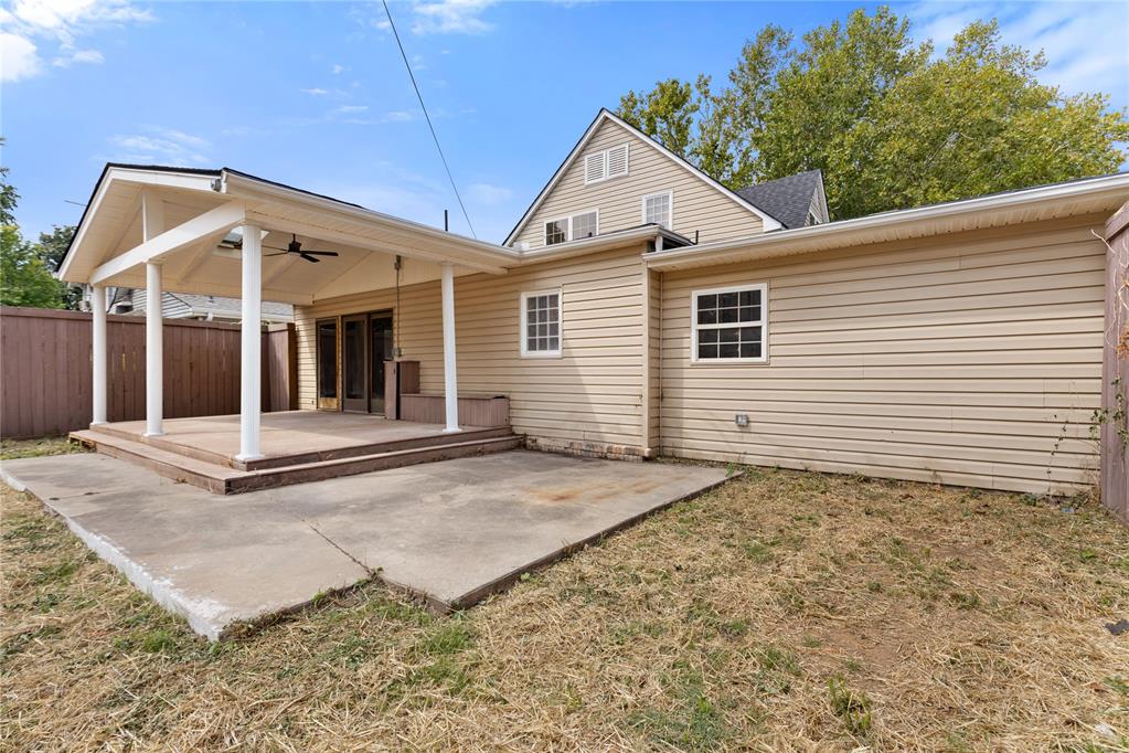 627 N Park Avenue Property Photo 41