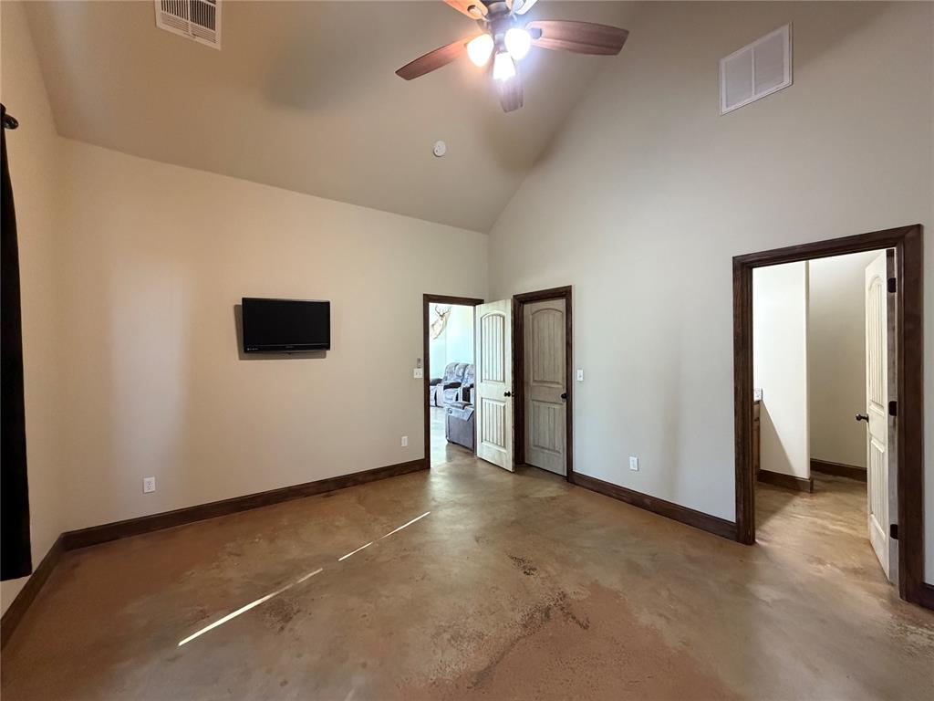 16025 County Street 2730 Property Photo 25