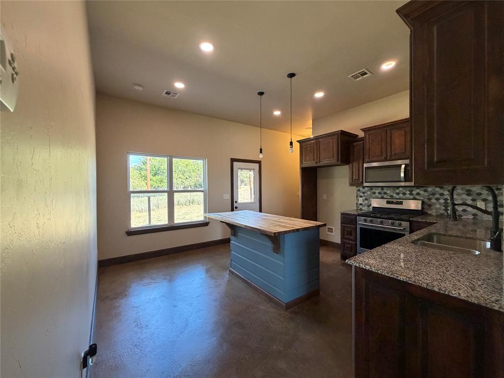 16025 County Street 2730 Property Photo 32