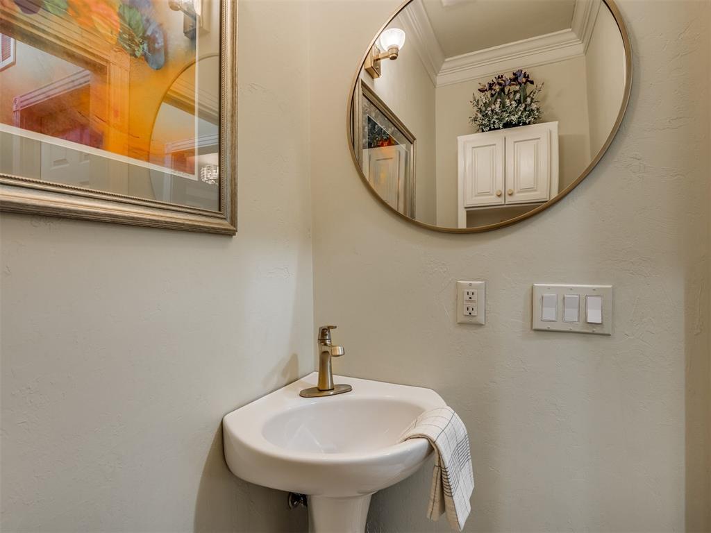 9216 Oakmont Drive Property Photo 20