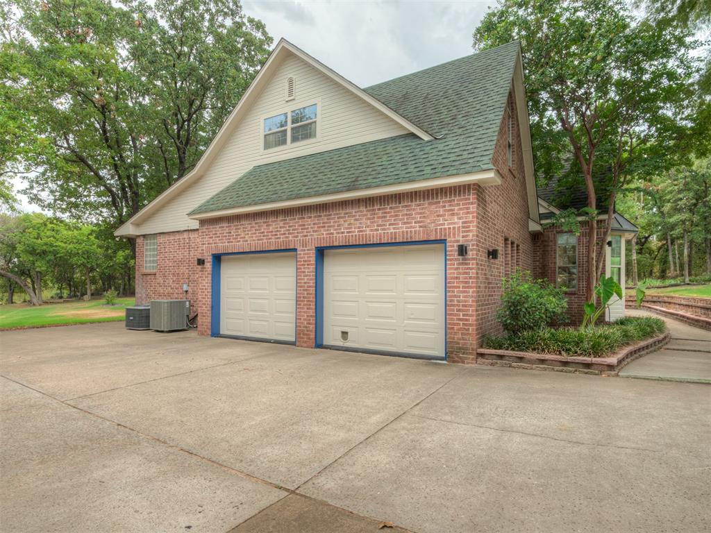 9216 Oakmont Drive Property Photo 43