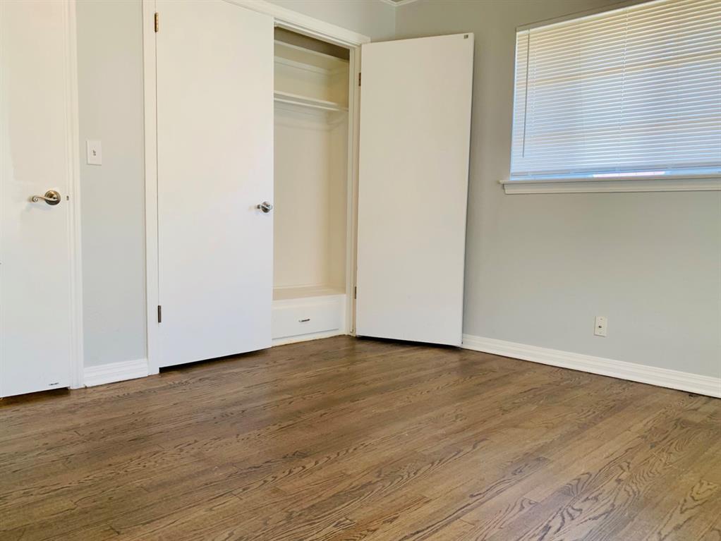 3025 Nw 69th Street Property Photo 10