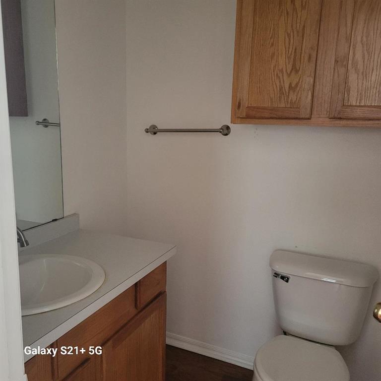 8721 Ne 46th Street Property Photo 5