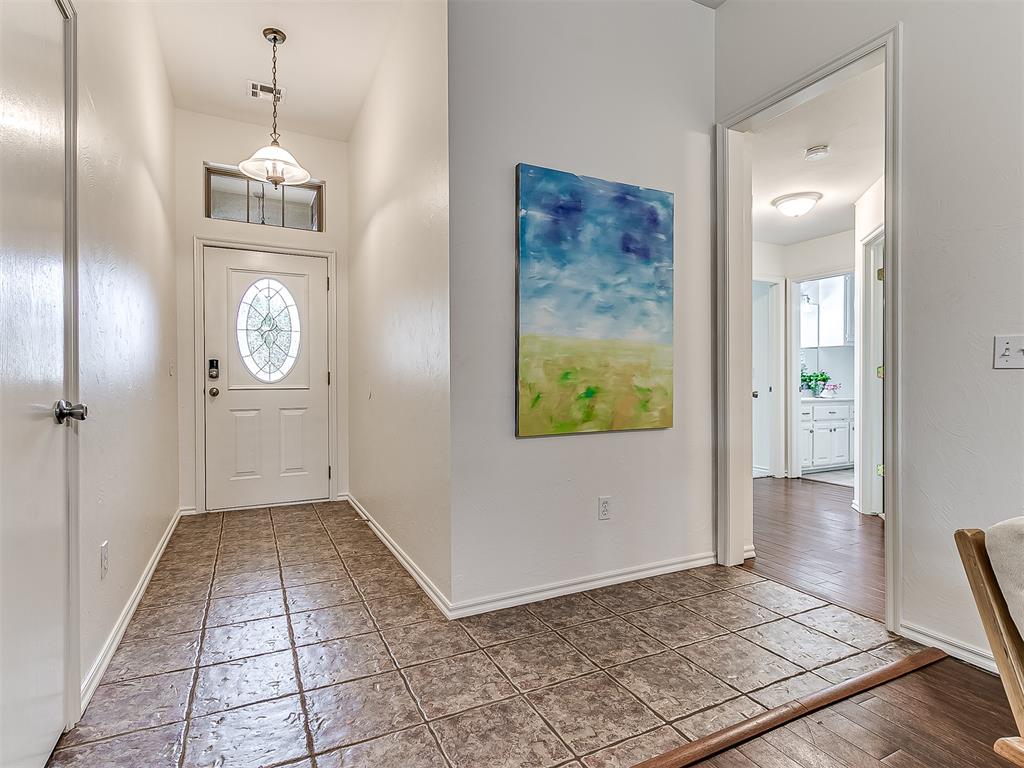 1609 Cedar Ridge Drive Property Photo 4