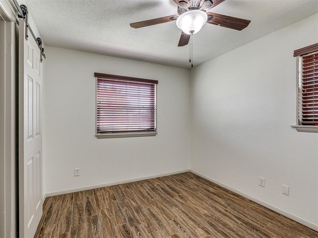 105 Woods Avenue Property Photo 15