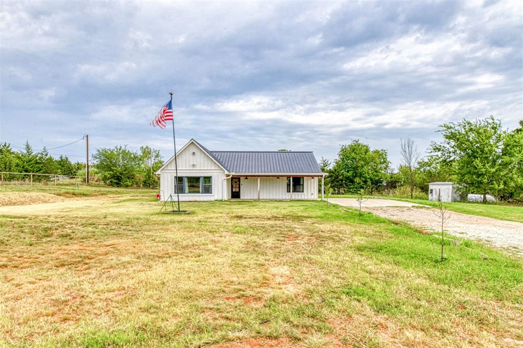 22355 Davis Drive Property Photo 3