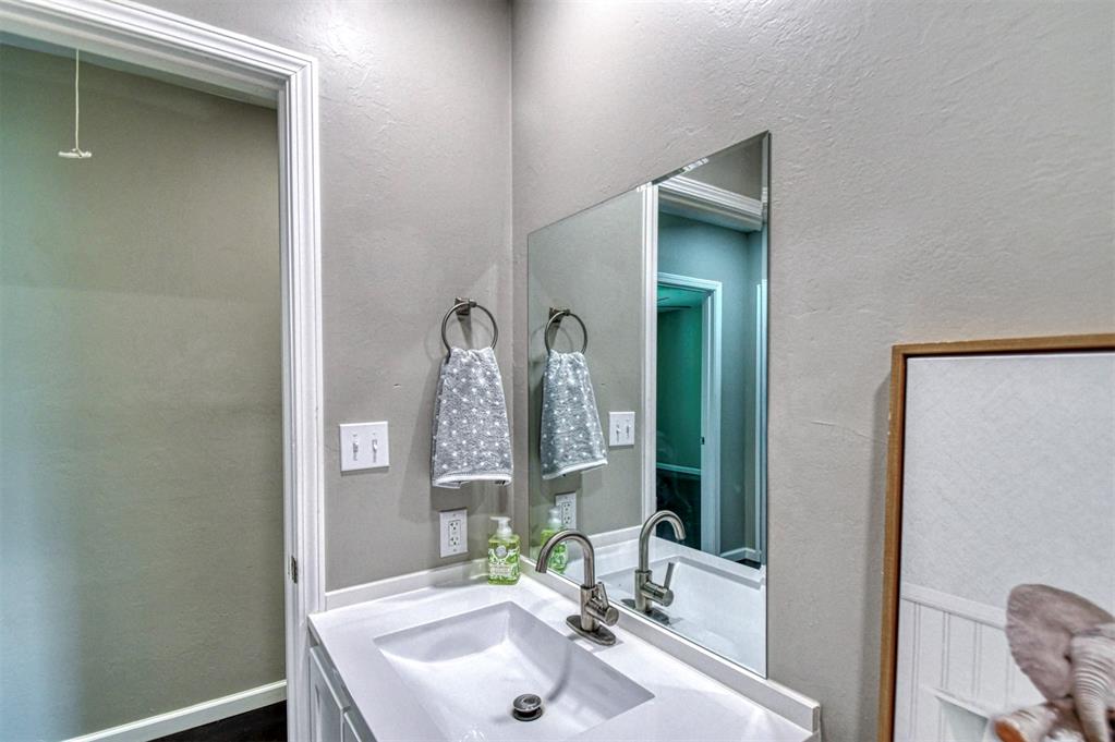22355 Davis Drive Property Photo 30