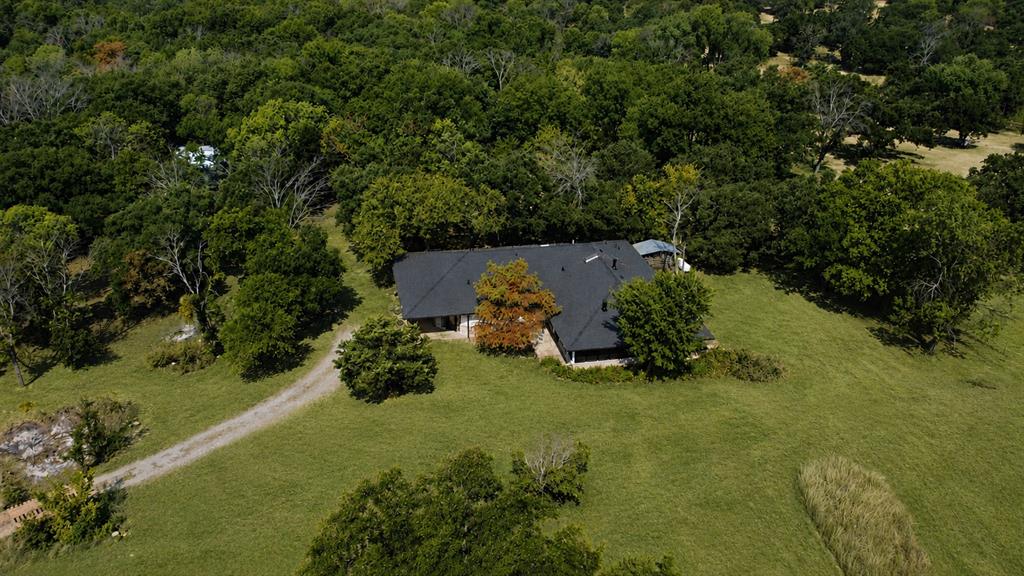 20101 N Choctaw Road Property Photo 2