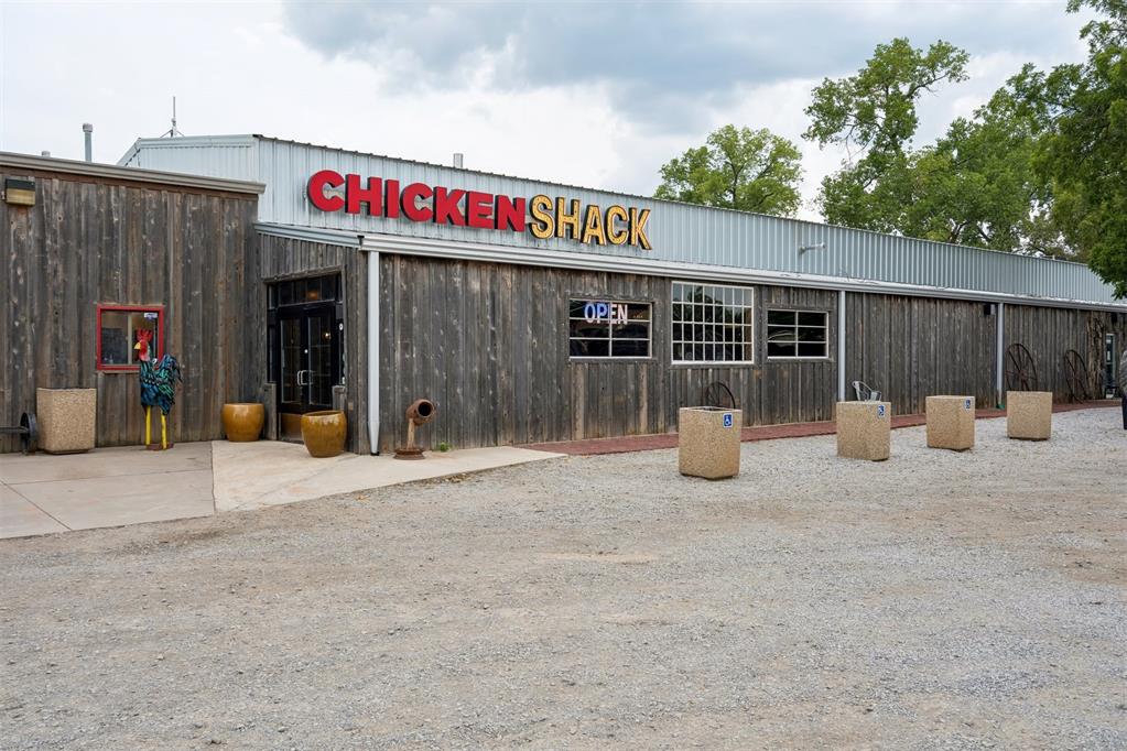 20101 N Choctaw Road Property Photo 41
