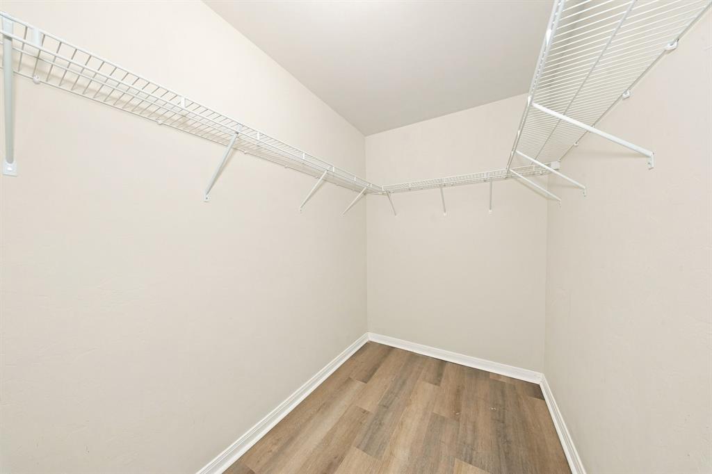 920 Nw 3rd Street Property Photo 5