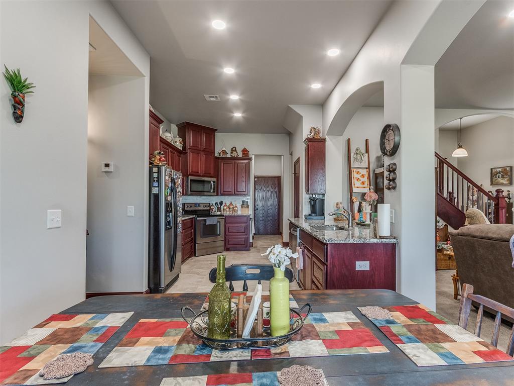 401 Carlow Way Property Photo 13