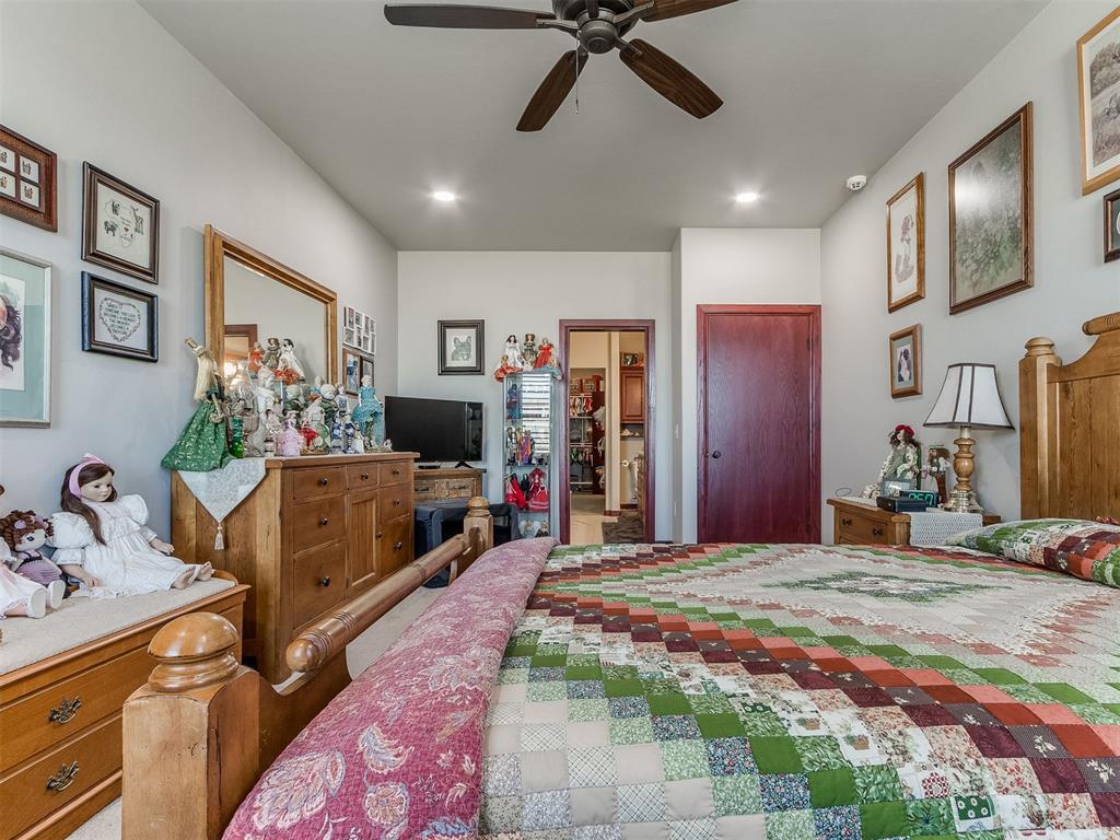 401 Carlow Way Property Photo 20