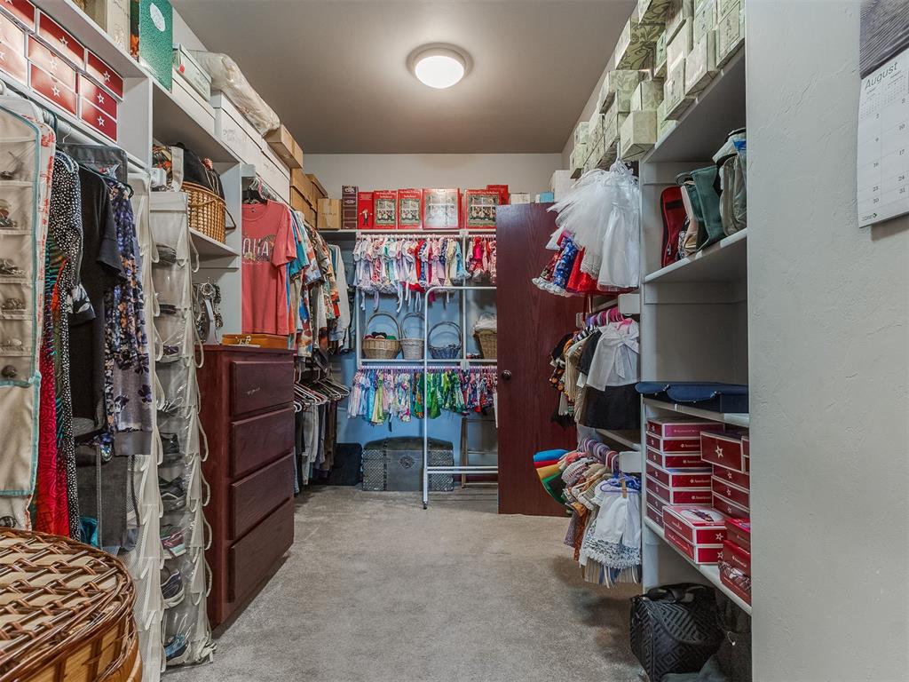 401 Carlow Way Property Photo 25