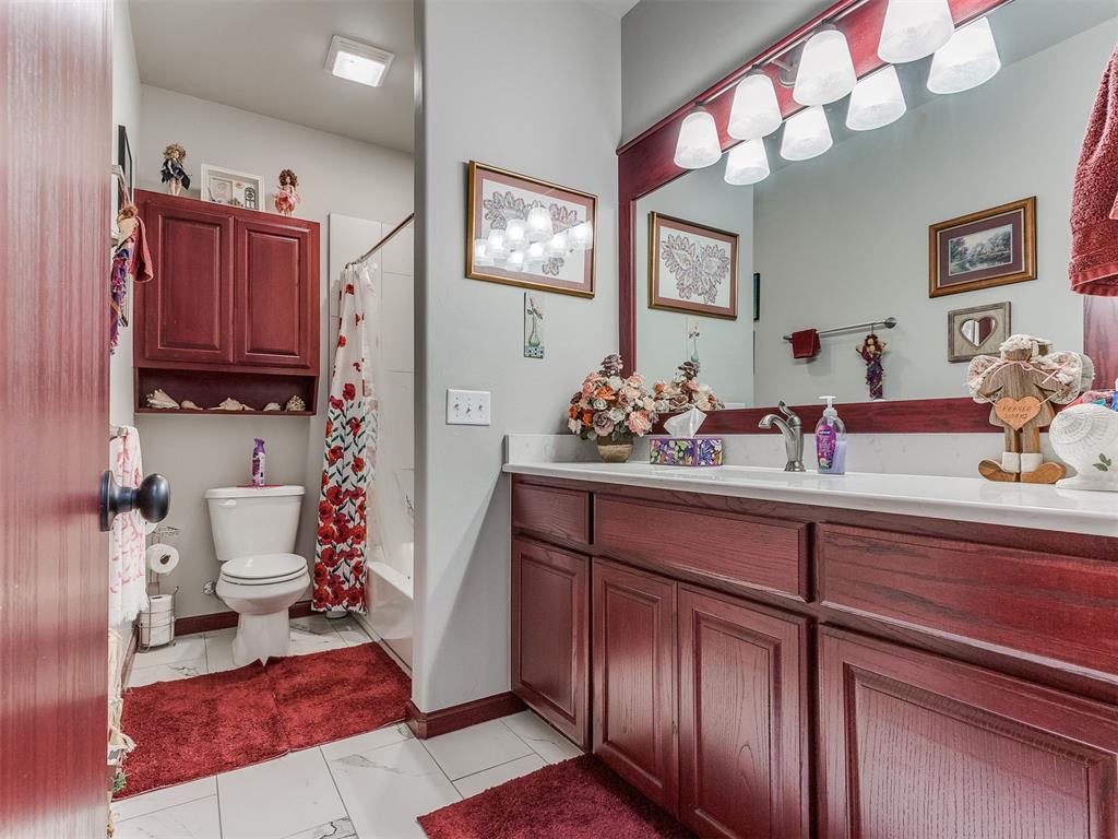 401 Carlow Way Property Photo 30