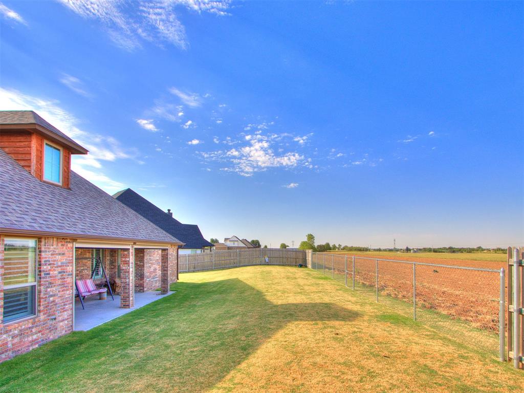 401 Carlow Way Property Photo 41