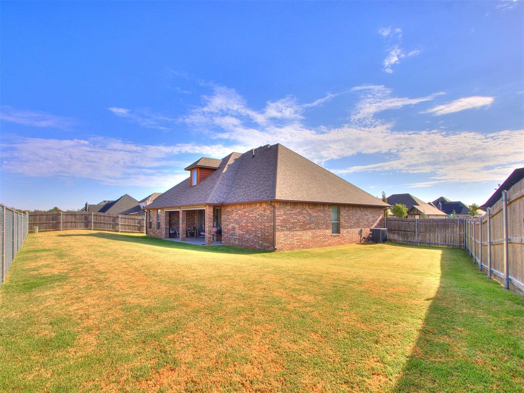 401 Carlow Way Property Photo 43