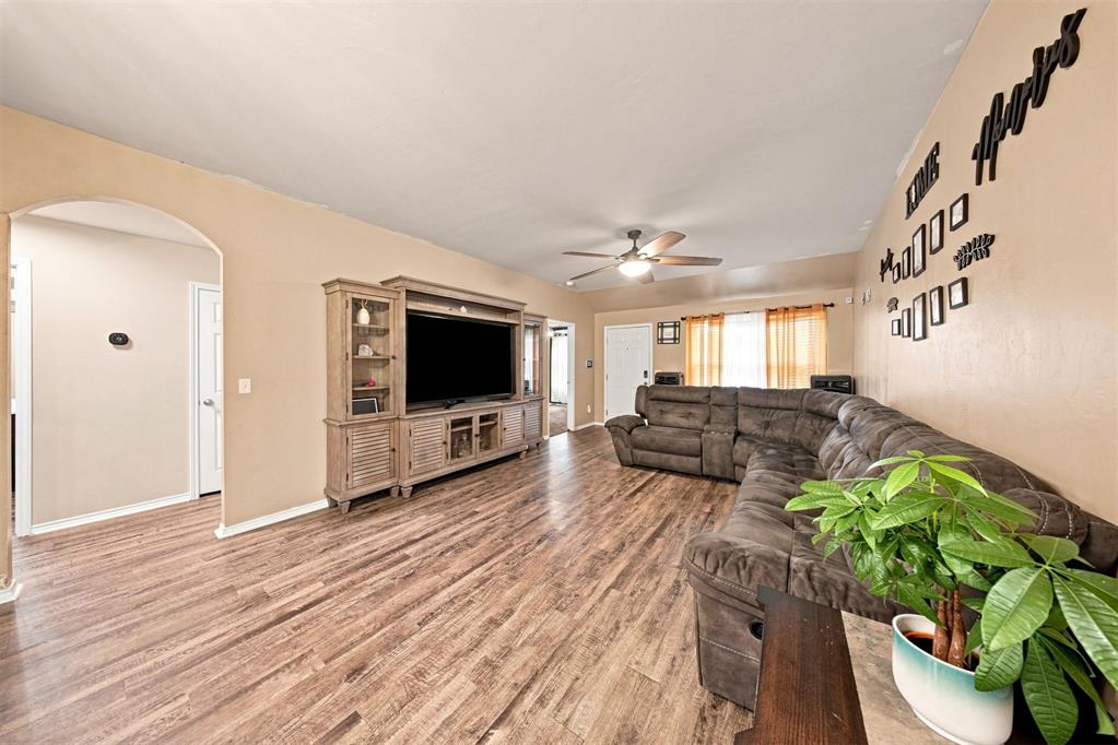 10613 Sw 22nd Street Property Photo 9