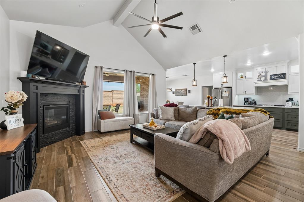 14101 Village Creek Way Property Photo 4