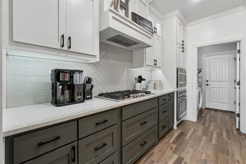 14101 Village Creek Way Property Photo 13
