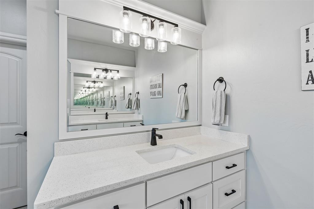 14101 Village Creek Way Property Photo 22