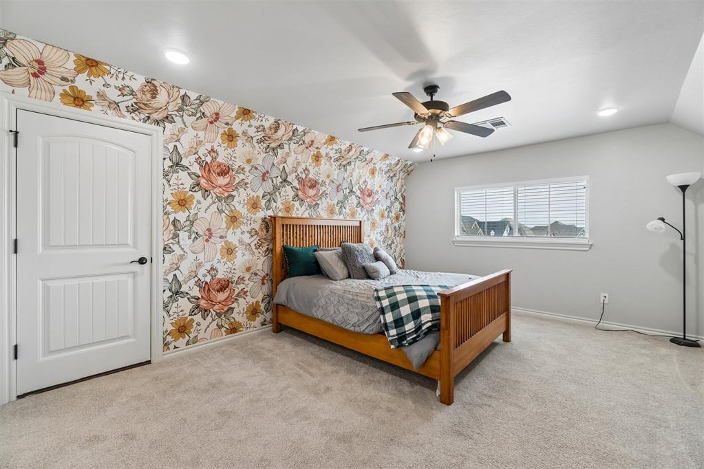 14101 Village Creek Way Property Photo 32