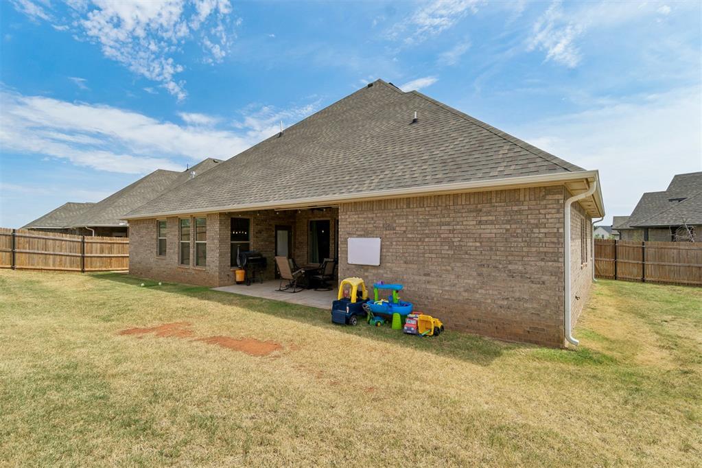 14101 Village Creek Way Property Photo 41