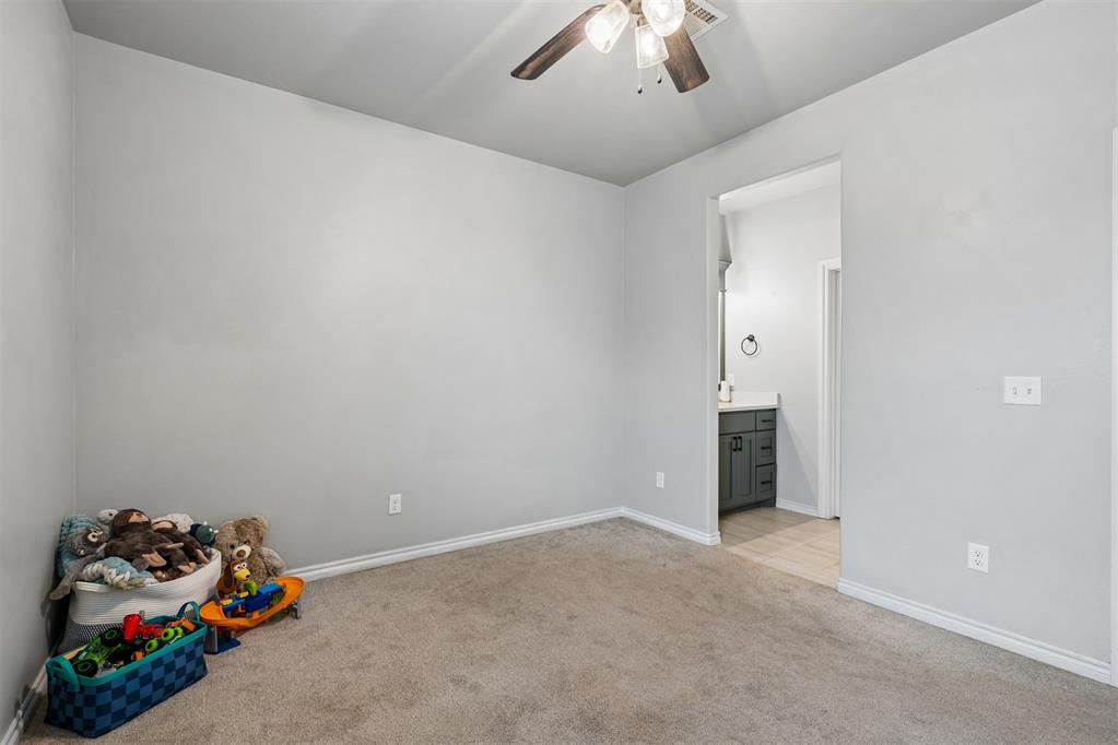 14101 Village Creek Way Property Photo 45