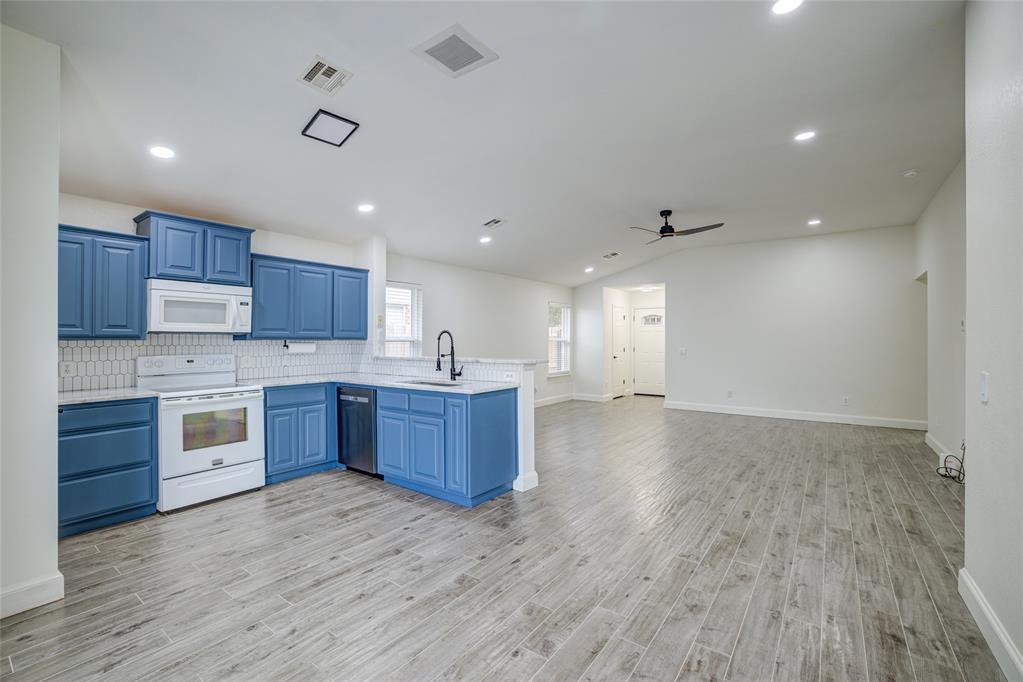2812 Edgemere Drive Property Photo 12