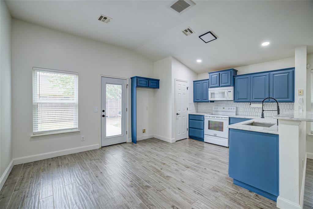 2812 Edgemere Drive Property Photo 14