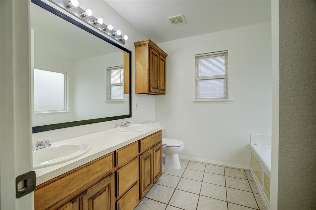 2812 Edgemere Drive Property Photo 18