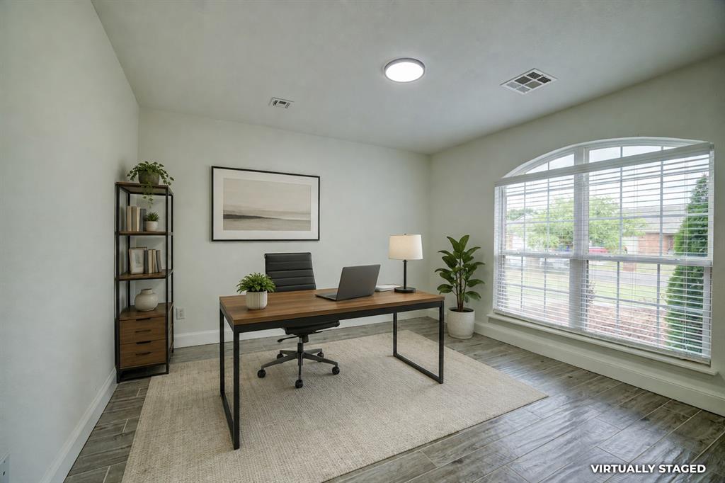 2812 Edgemere Drive Property Photo 24