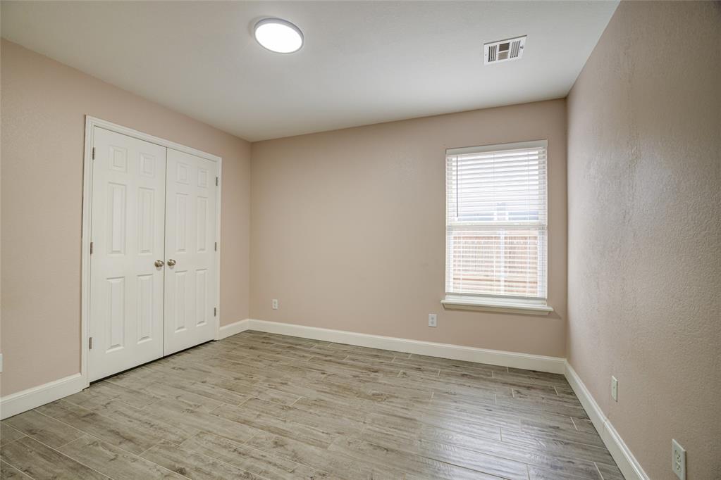 2812 Edgemere Drive Property Photo 32