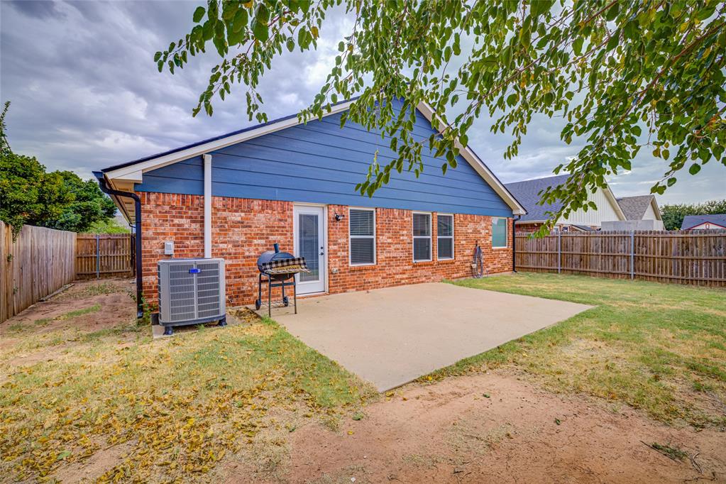 2812 Edgemere Drive Property Photo 37