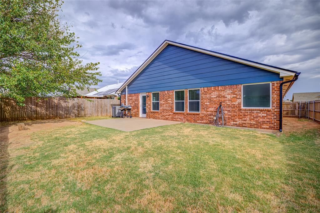 2812 Edgemere Drive Property Photo 39
