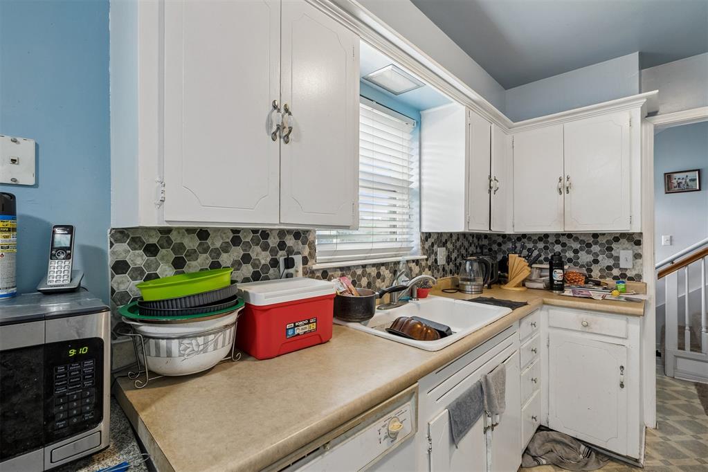 3112 Center Street Property Photo 11