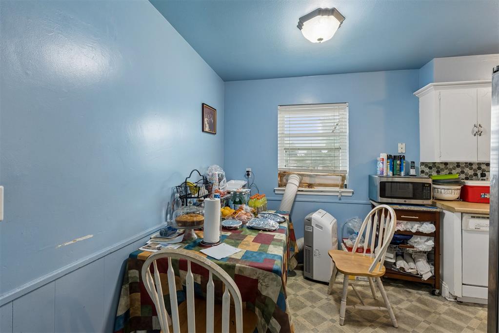 3112 Center Street Property Photo 15