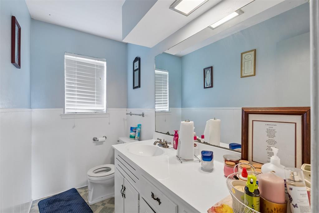 3112 Center Street Property Photo 28
