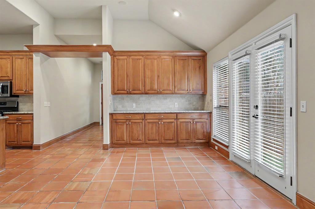 13300 Prairie View Lane Property Photo 12