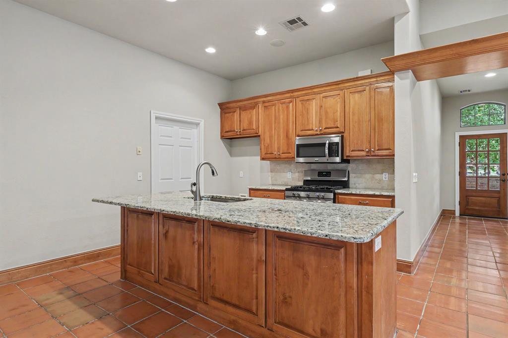 13300 Prairie View Lane Property Photo 13