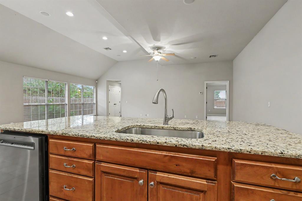 13300 Prairie View Lane Property Photo 14