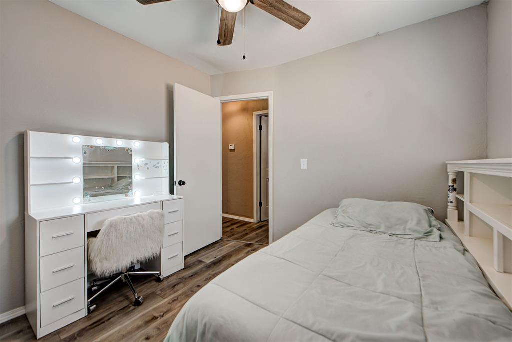 1038 W Griggs Way Property Photo 38