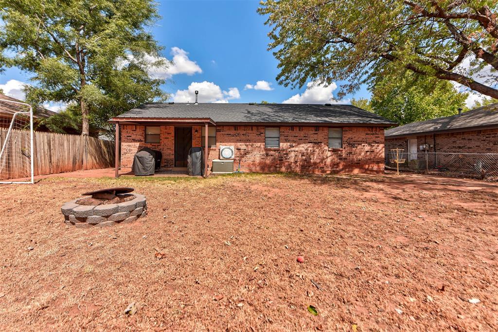 1038 W Griggs Way Property Photo 41