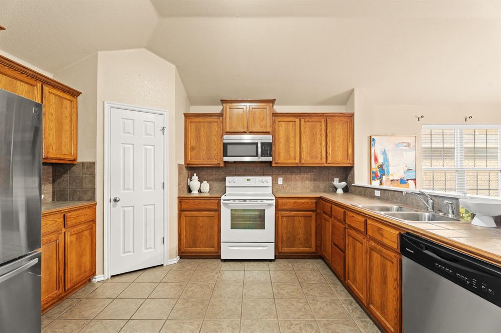 2605 Northern Hills Road Property Photo 8