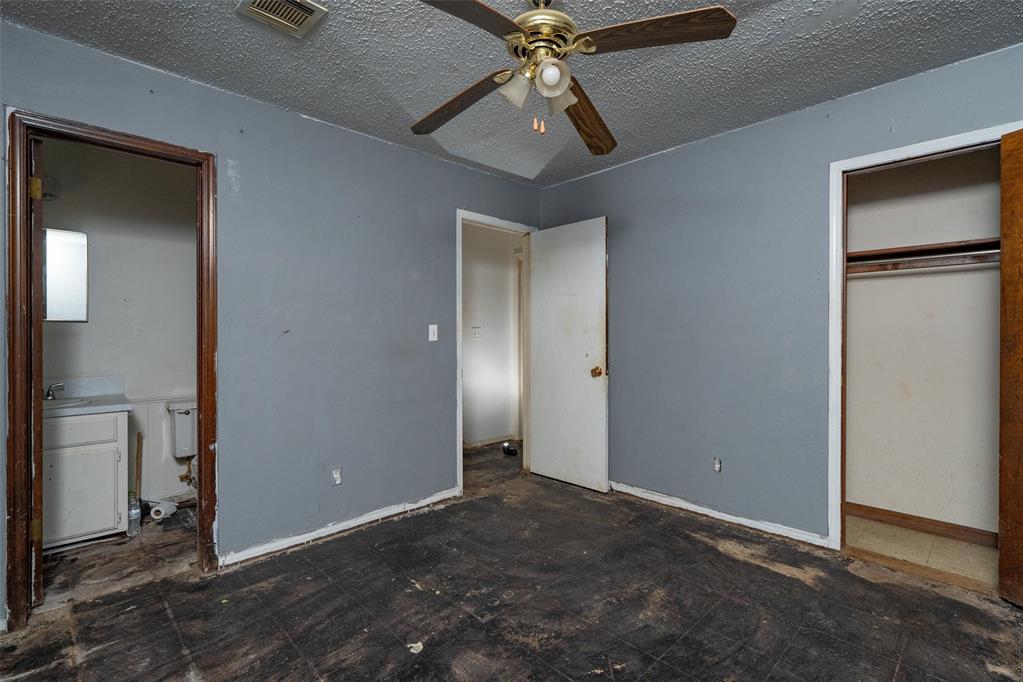 507 N Seminole Street Property Photo 17